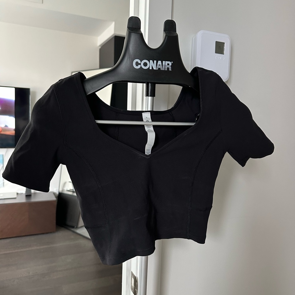 Lululemon yoga crop & scoopneck top